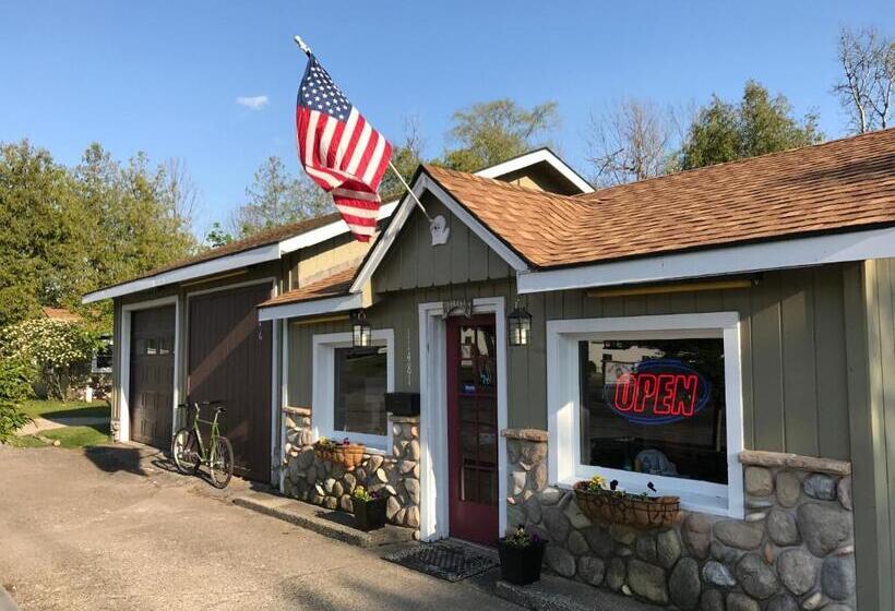 فندق على الطريق Cedar Ridge Cabins