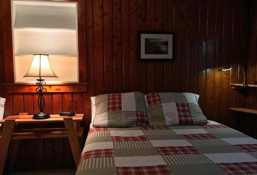 فندق على الطريق Cedar Ridge Cabins