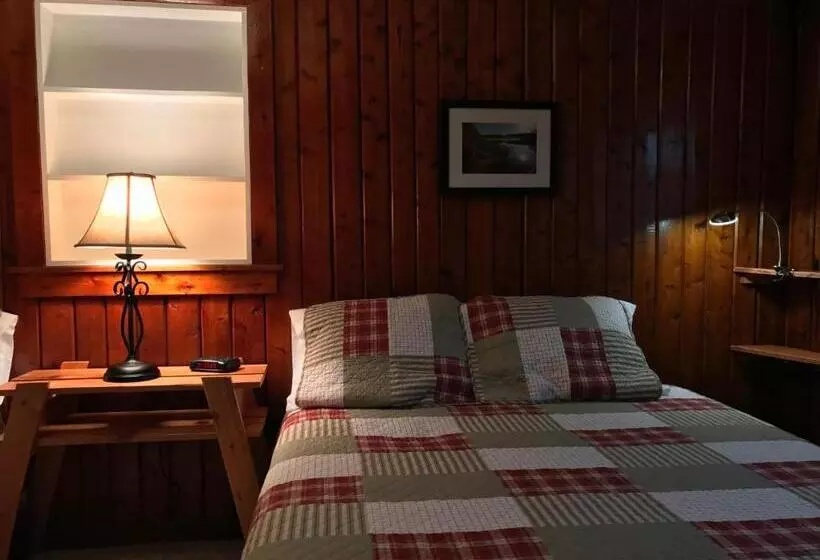 Motelli Cedar Ridge Cabins