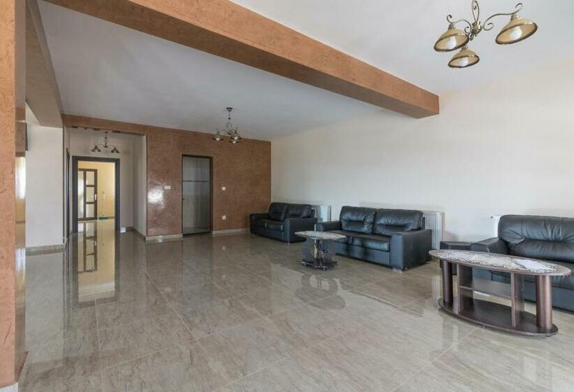 پانسیون Conacul Lui Bulică