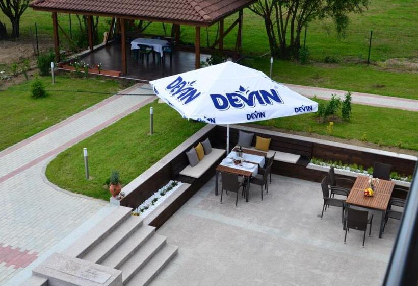 펜션 Guesthouse Green Fields