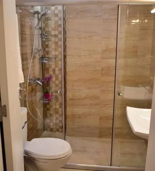 Majatalo Guesthouse Green Fields