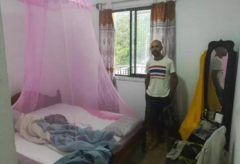 Majatalo Paradise Entrance