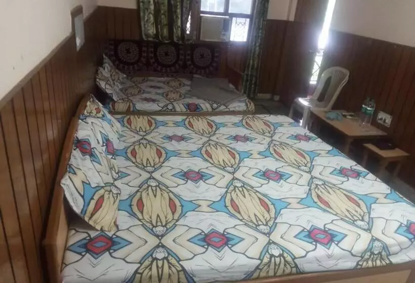 ペンション Rajpal Guest House