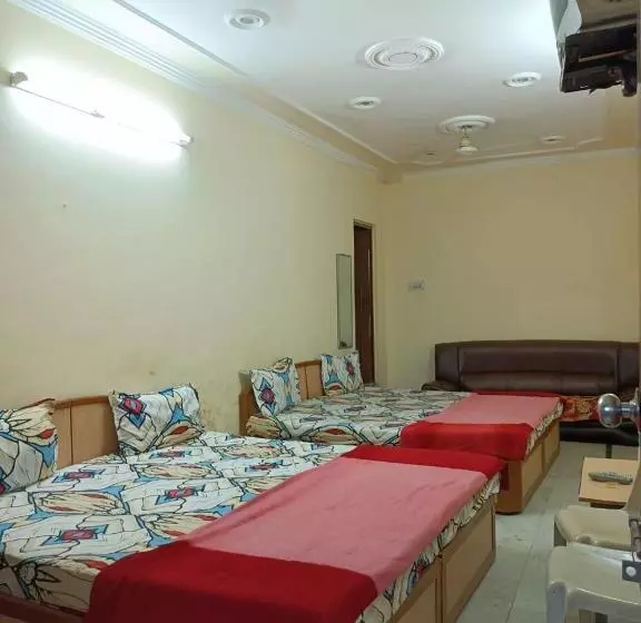 ペンション Rajpal Guest House