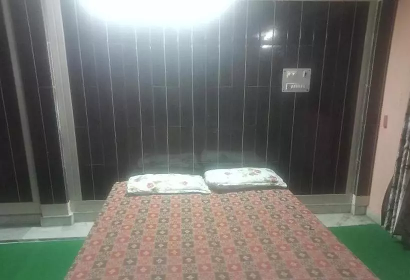 ペンション Rajpal Guest House