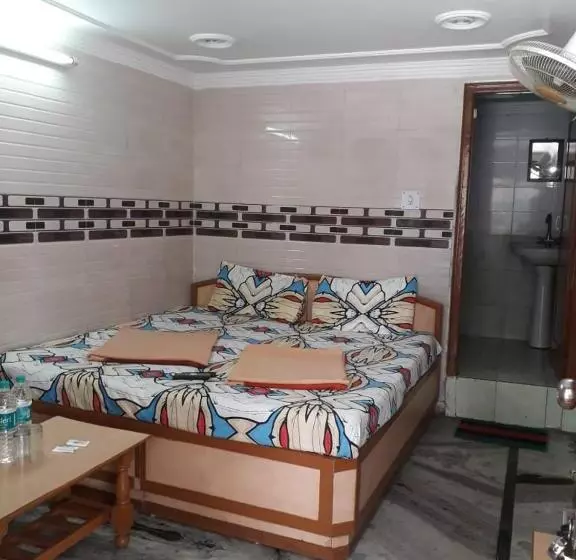 ペンション Rajpal Guest House