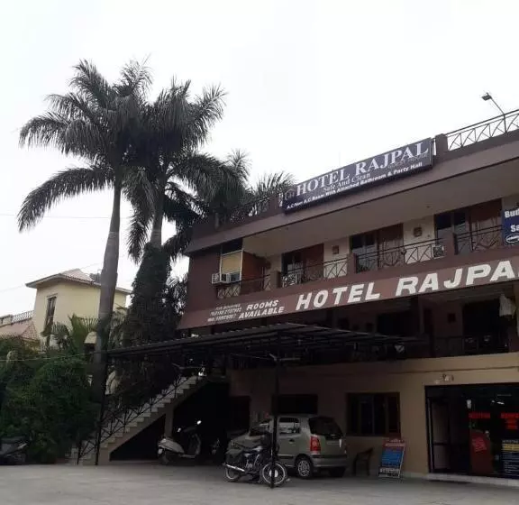 ペンション Rajpal Guest House