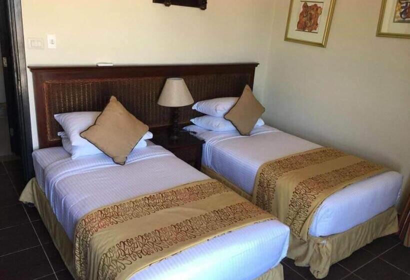 استراحتگاه Porto South Beach