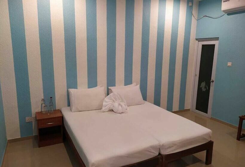 Pension Midsummer Thulusdhoo