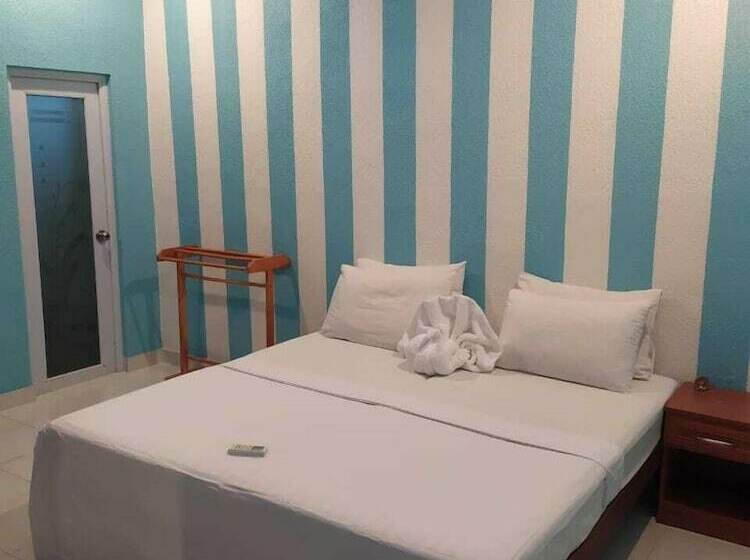 Pension Midsummer Thulusdhoo