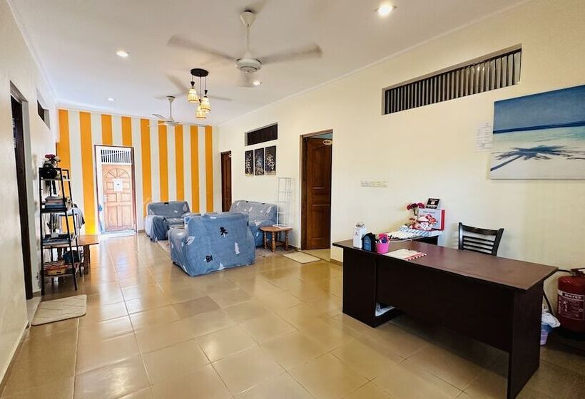 Pension Midsummer Thulusdhoo