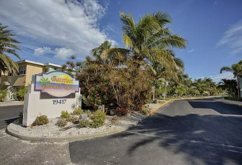 Отель Barefoot Beach Resort