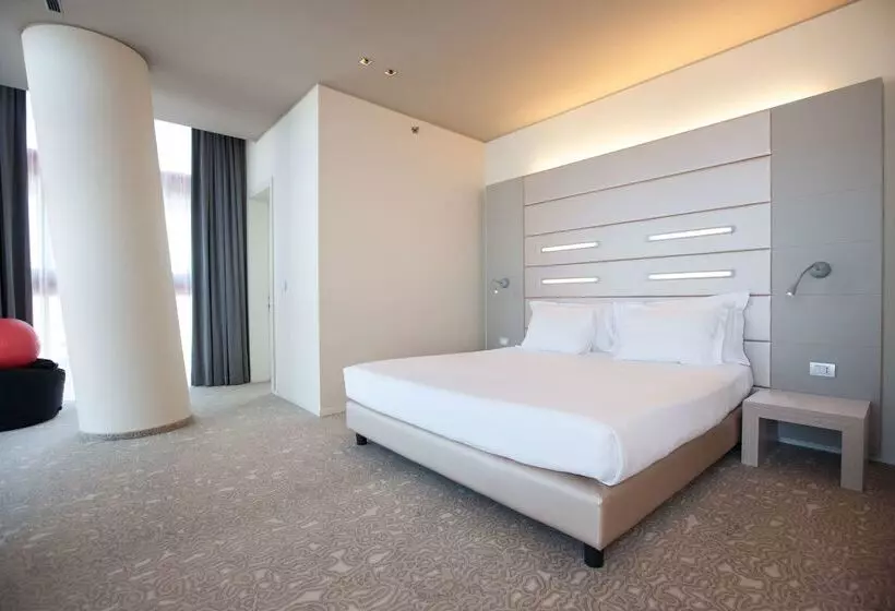 Best Western Plus Net Tower Hotel Padova