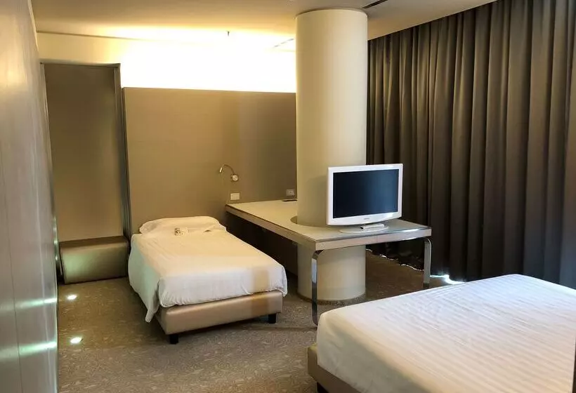 Best Western Plus Net Tower Hotel Padova