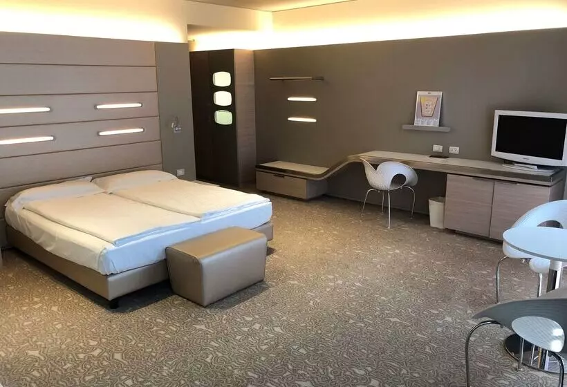 Best Western Plus Net Tower Hotel Padova