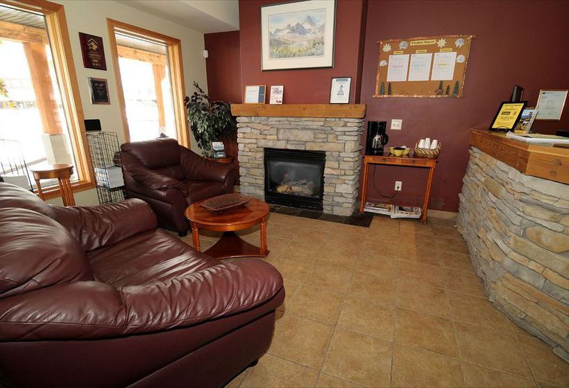 בית מלון כפרי Canadian Rockies Chalets