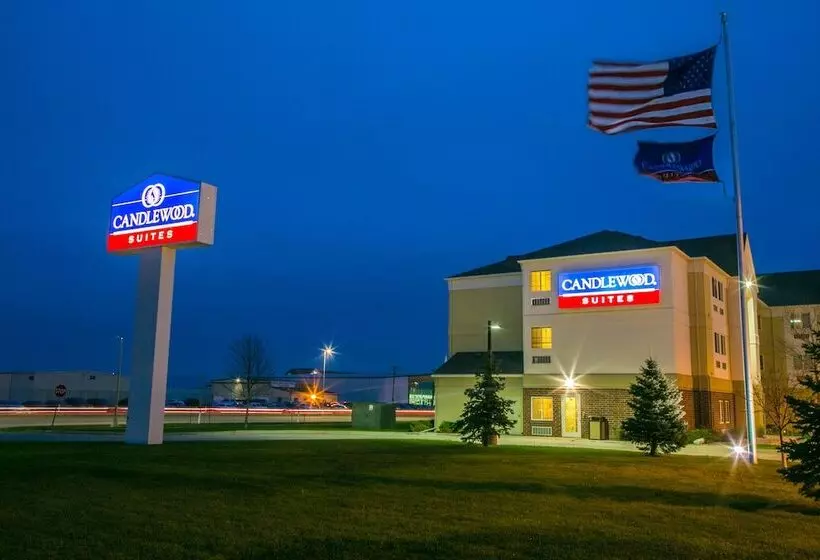 هتل Candlewood Suites Fargo North Dakota State University, An Ihg