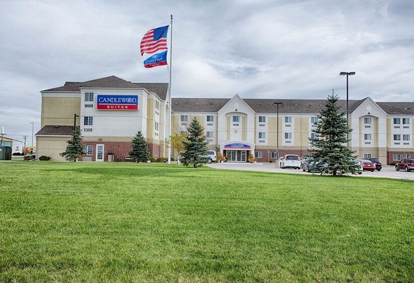 هتل Candlewood Suites Fargo North Dakota State University, An Ihg