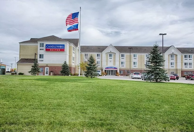 هتل Candlewood Suites Fargo North Dakota State University, An Ihg