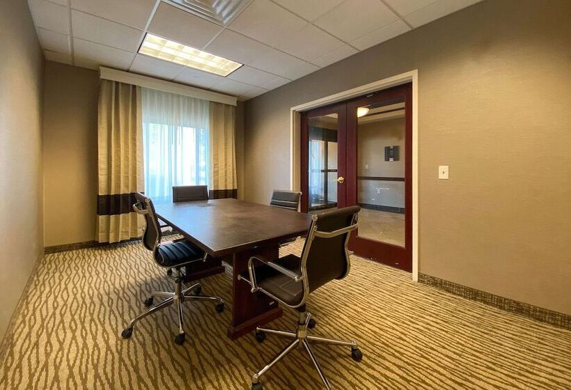 בית מלון כפרי Comfort Inn East Windsor  Springfield