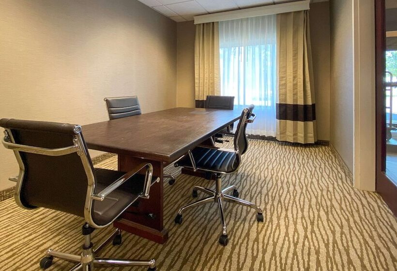 בית מלון כפרי Comfort Inn East Windsor  Springfield