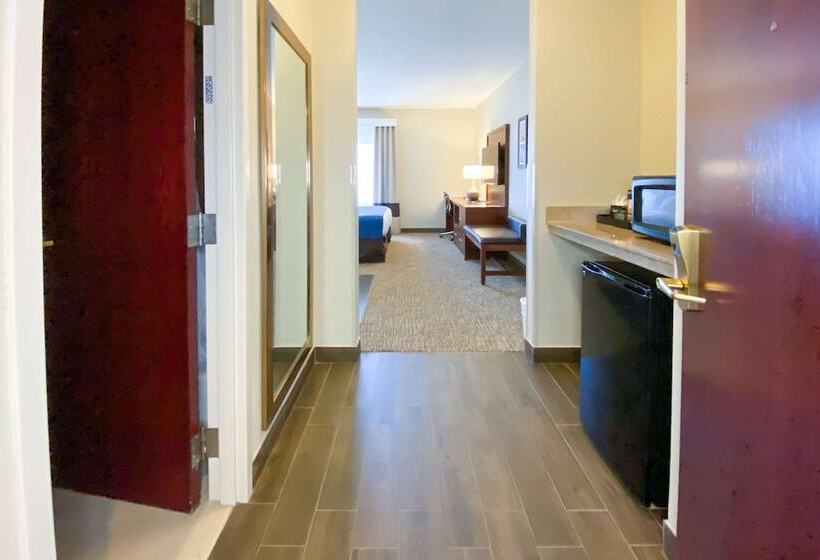 בית מלון כפרי Comfort Inn East Windsor  Springfield