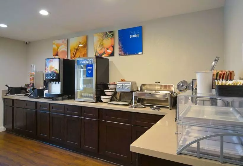 Hotel Comfort Inn & Suites Moreno Valley Near March Air Reserve Base