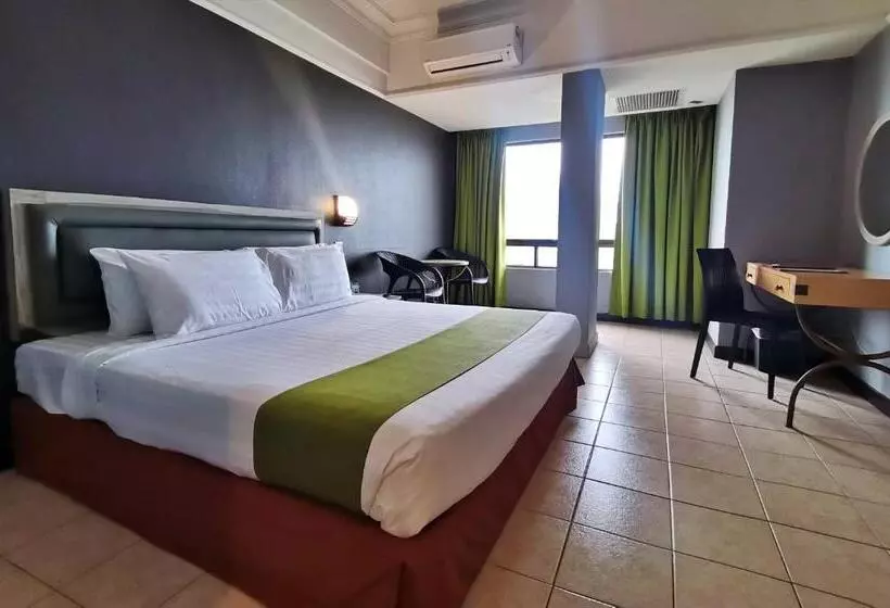 ホテル Corus Paradise Resort Port Dickson