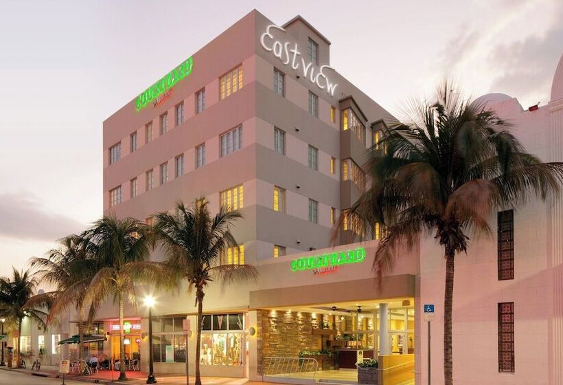 בית מלון כפרי Courtyard Miami Beach South Beach