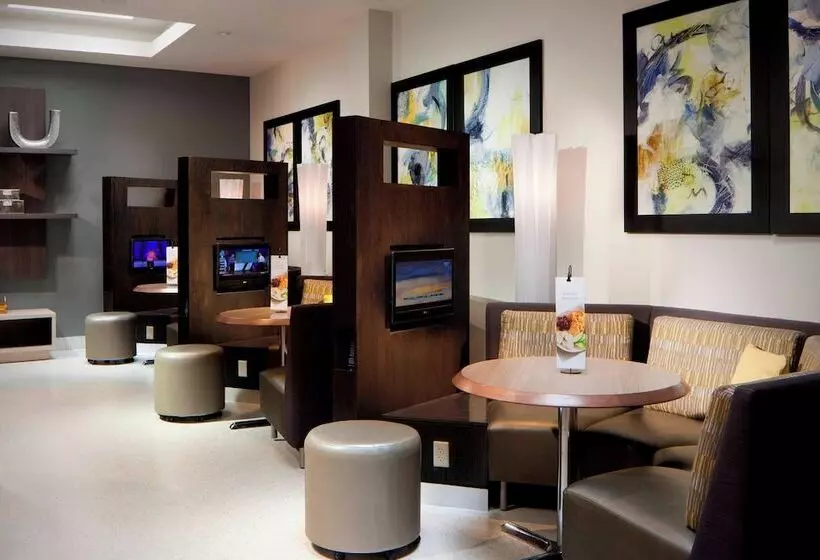 호텔 Courtyard Miami Beach South Beach