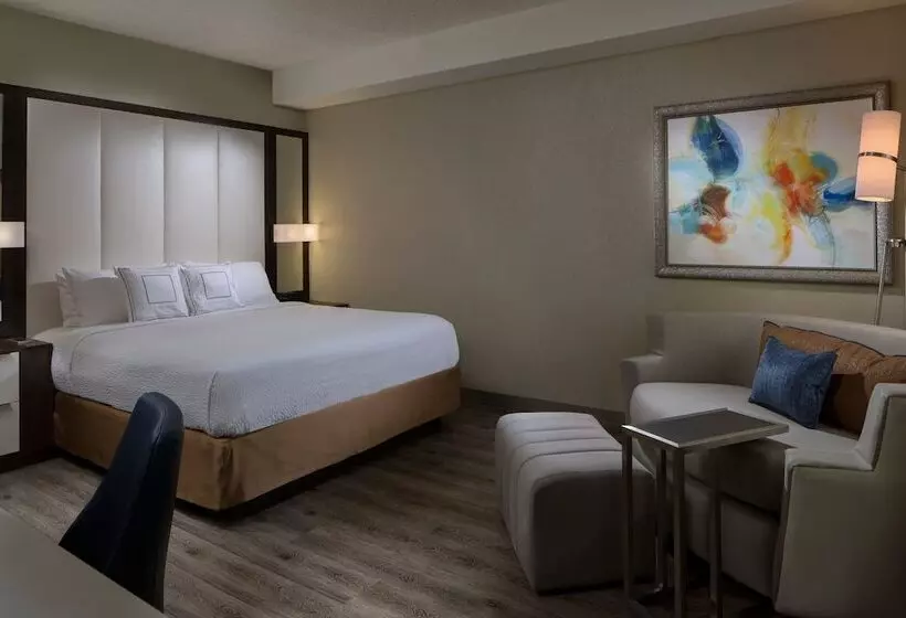 호텔 Courtyard Miami Beach South Beach