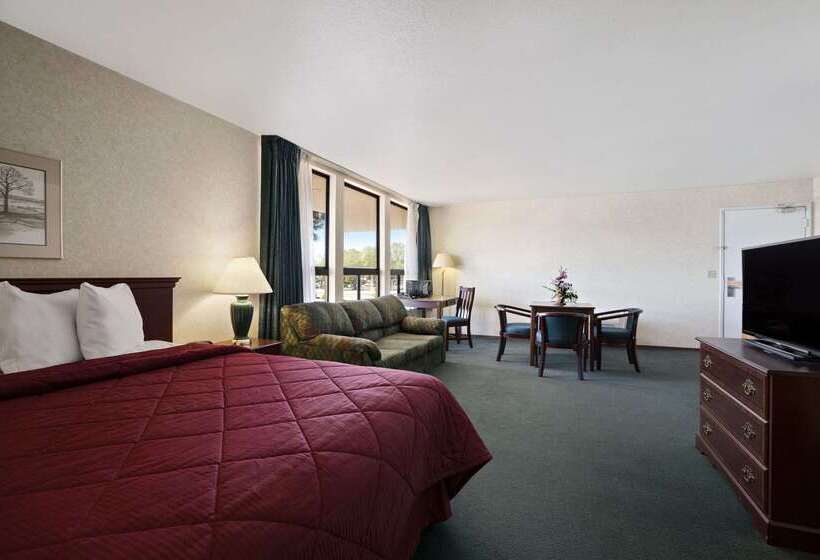 فندق Days Inn By Wyndham Gilroy