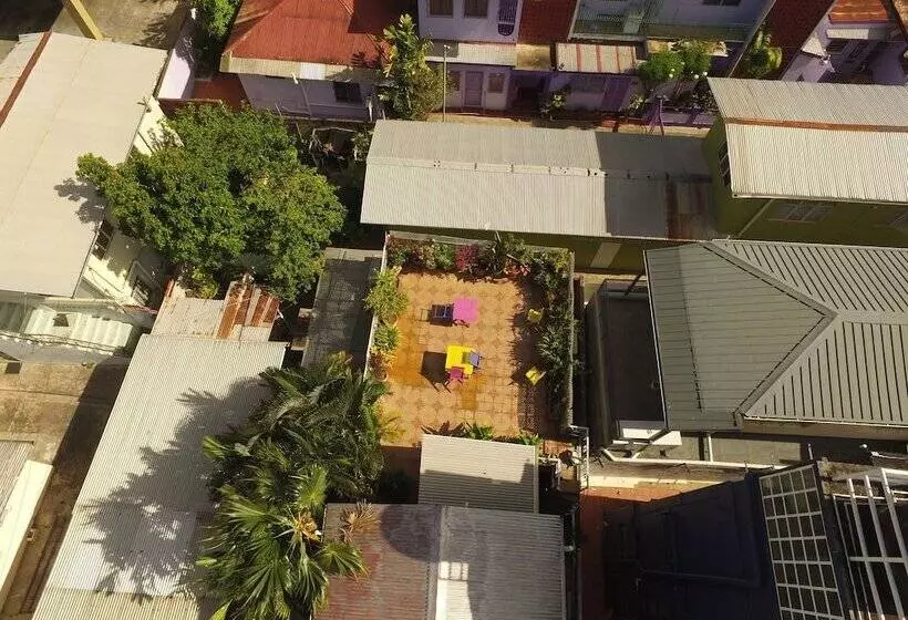 هتل Forty Winks Inn