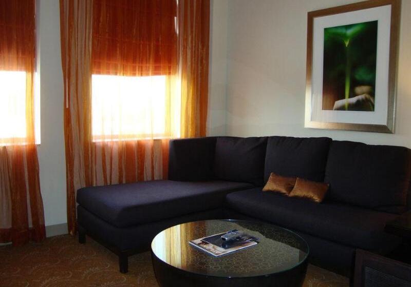 Glenn Hotel, Autograph Collection