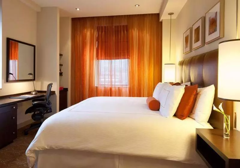 Glenn Hotel, Autograph Collection