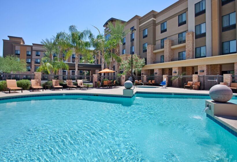 בית מלון כפרי Hampton Inn & Suites Phoenix Glendale Westgate