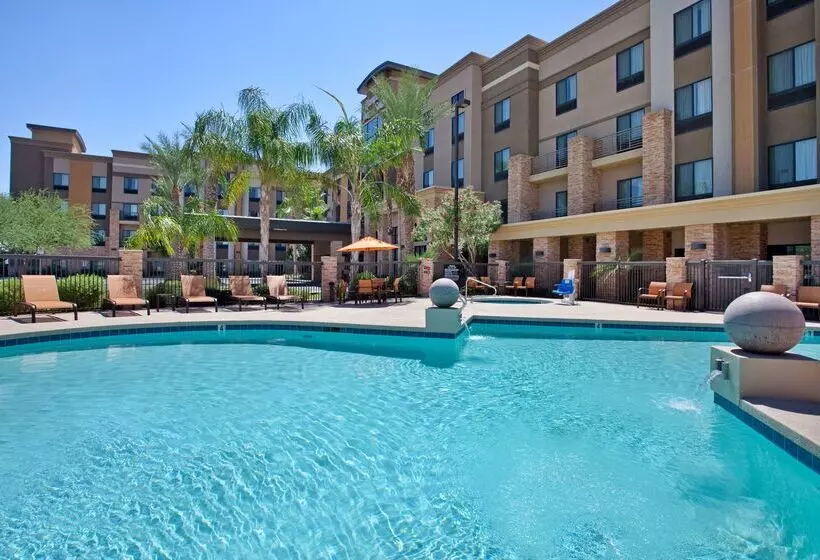 ホテル Hampton Inn & Suites Phoenix Glendale Westgate