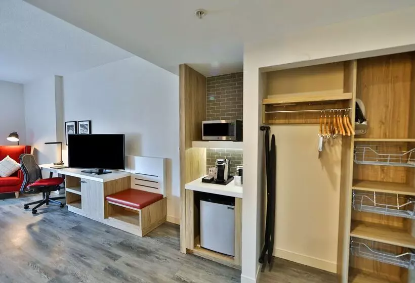 هتل Hilton Garden Inn Savannah Historic District