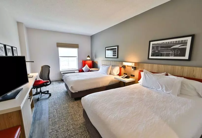 هتل Hilton Garden Inn Savannah Historic District