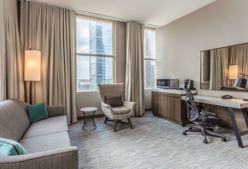 فندق Hilton Garden Inn Indianapolis Downtown
