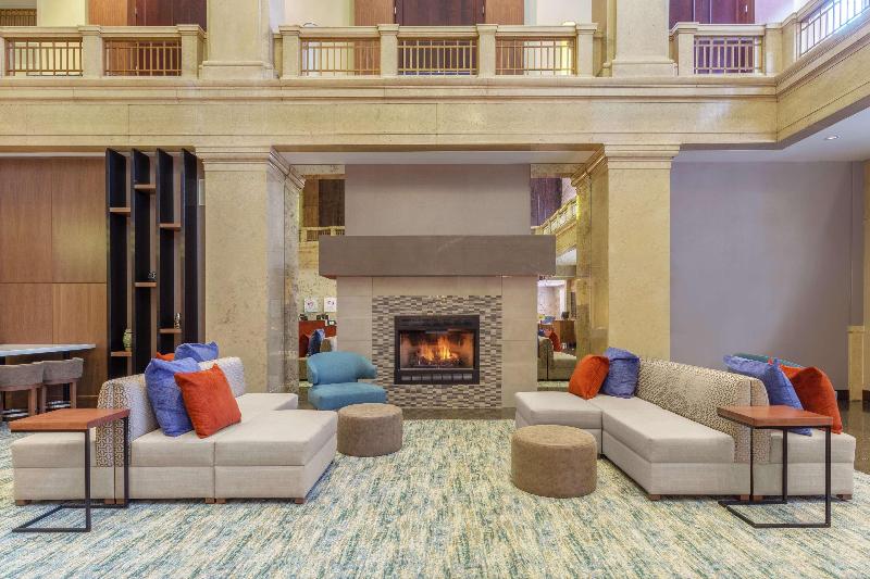 فندق Hilton Garden Inn Indianapolis Downtown
