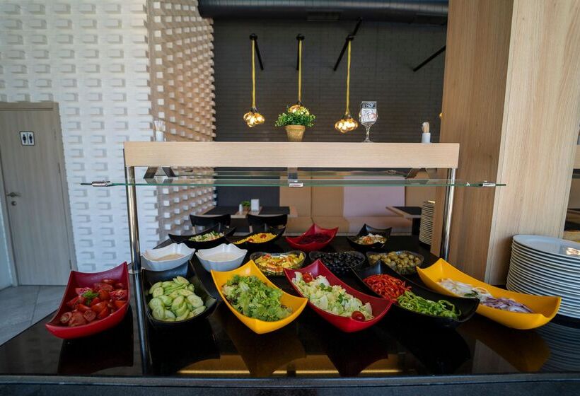 فندق Hvd Viva Club Ultra All Inclusive & Beach Snack Bar   Free Parking