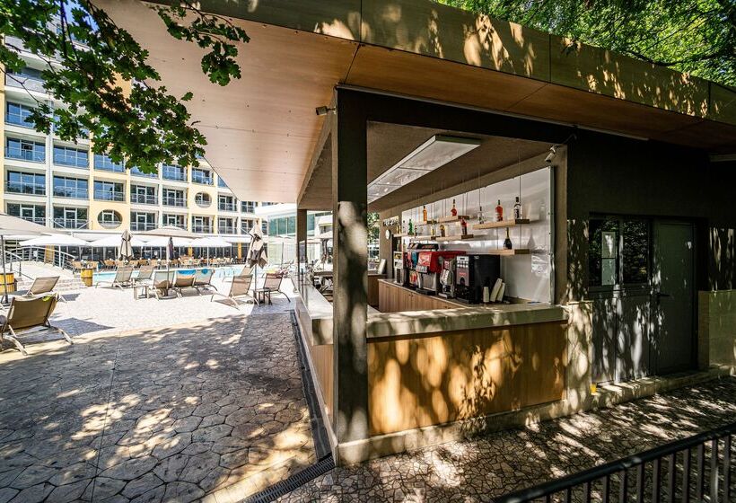 فندق Hvd Viva Club Ultra All Inclusive & Beach Snack Bar   Free Parking