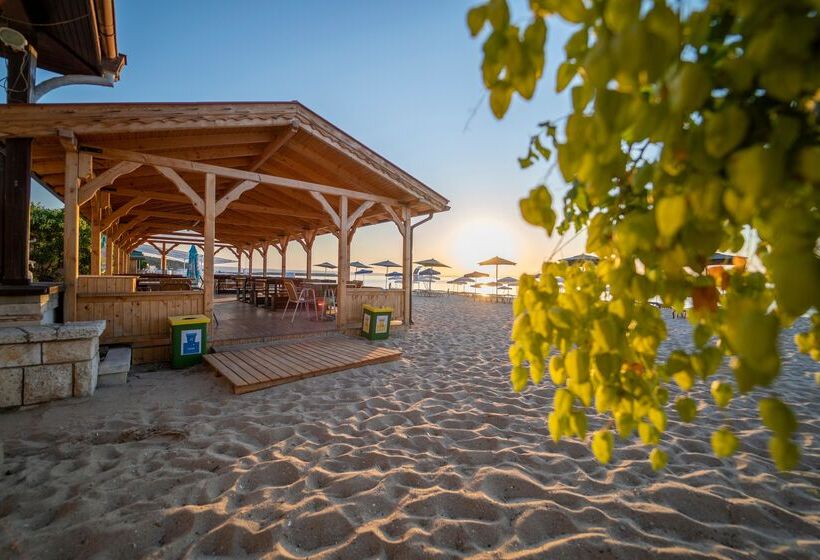 فندق Hvd Viva Club Ultra All Inclusive & Beach Snack Bar   Free Parking