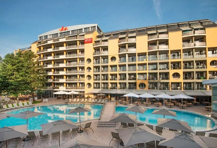 Отель Hvd Viva Club Ultra All Inclusive & Beach Snack Bar   Free Parking