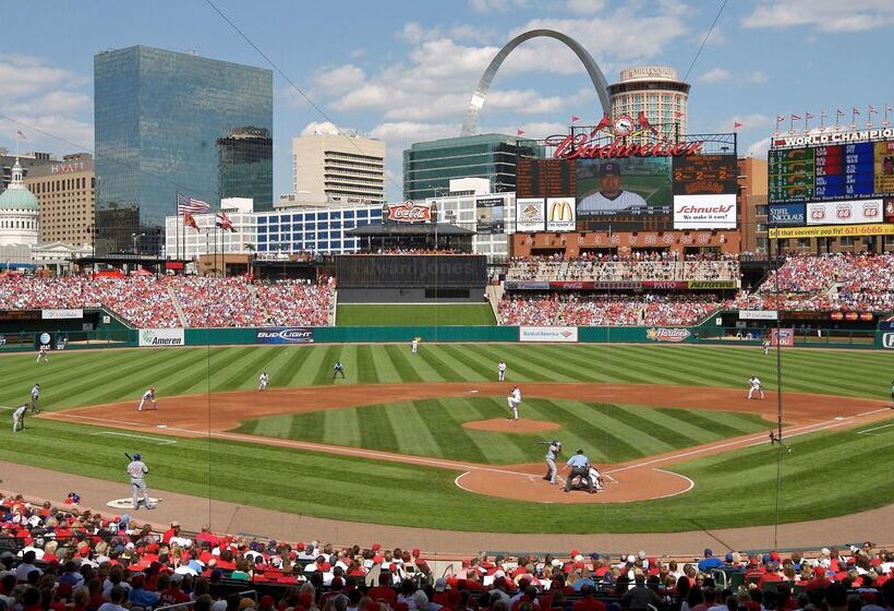 호텔 Hyatt Regency Saint Louis At The Arch