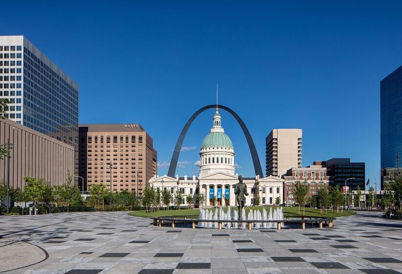 호텔 Hyatt Regency Saint Louis At The Arch