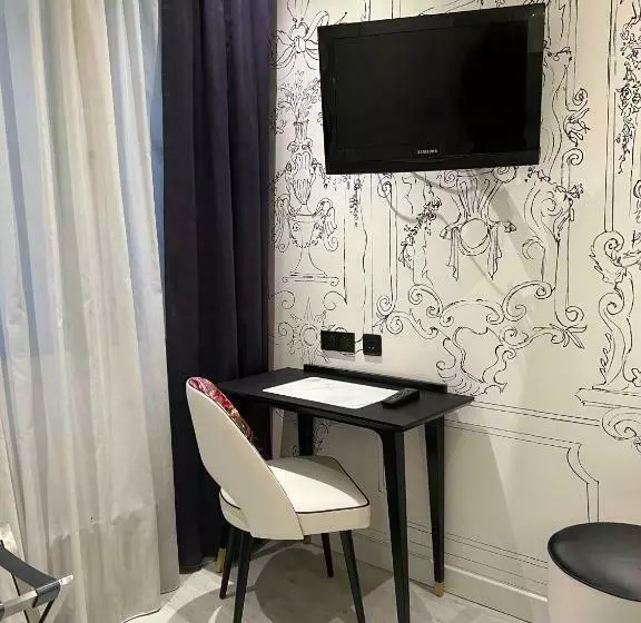 Otel Massena