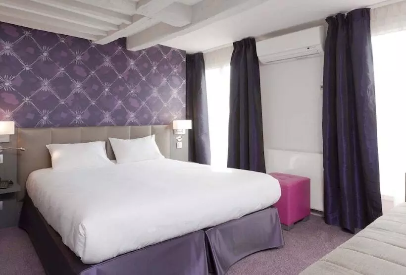 Otel Massena